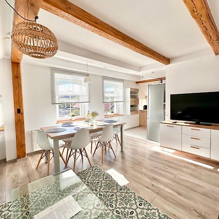 Klimatyczny Apartament Nr 8 Z Widokiem Na Gory Sowie Bielawa  Bagian luar foto