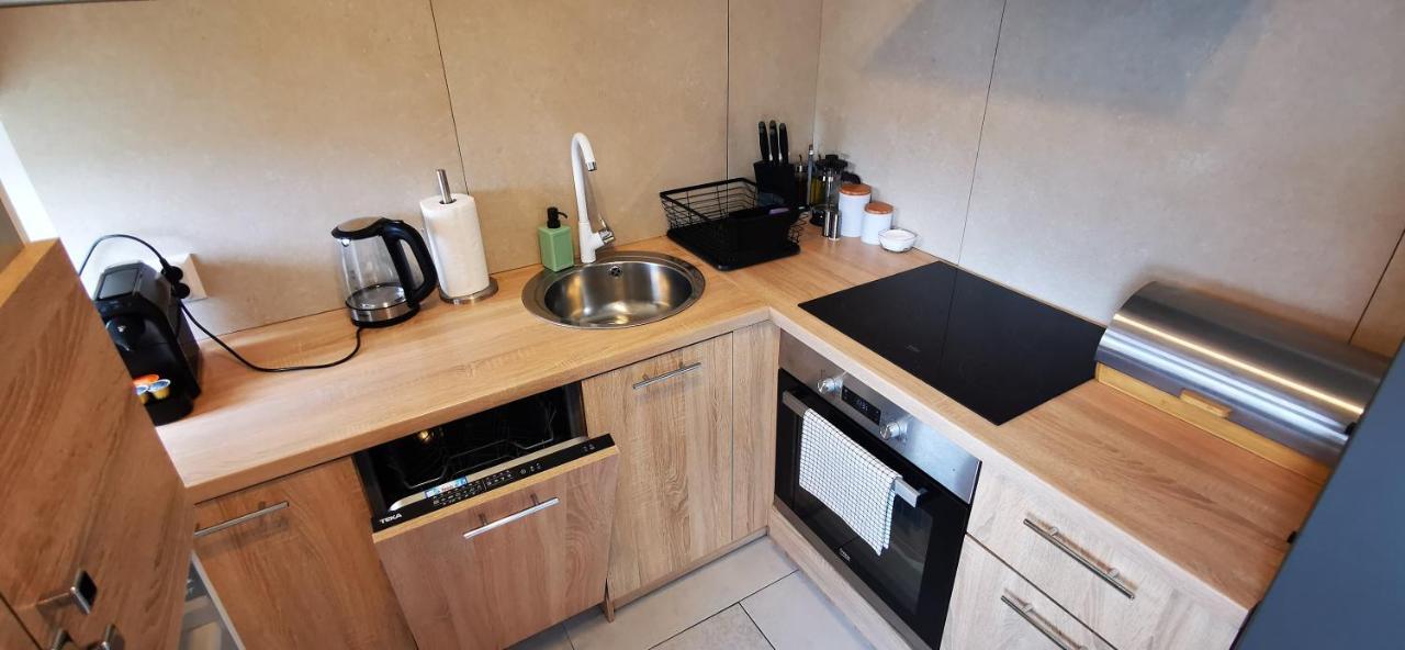 Klimatyczny Apartament Nr 8 Z Widokiem Na Gory Sowie Bielawa  Bagian luar foto